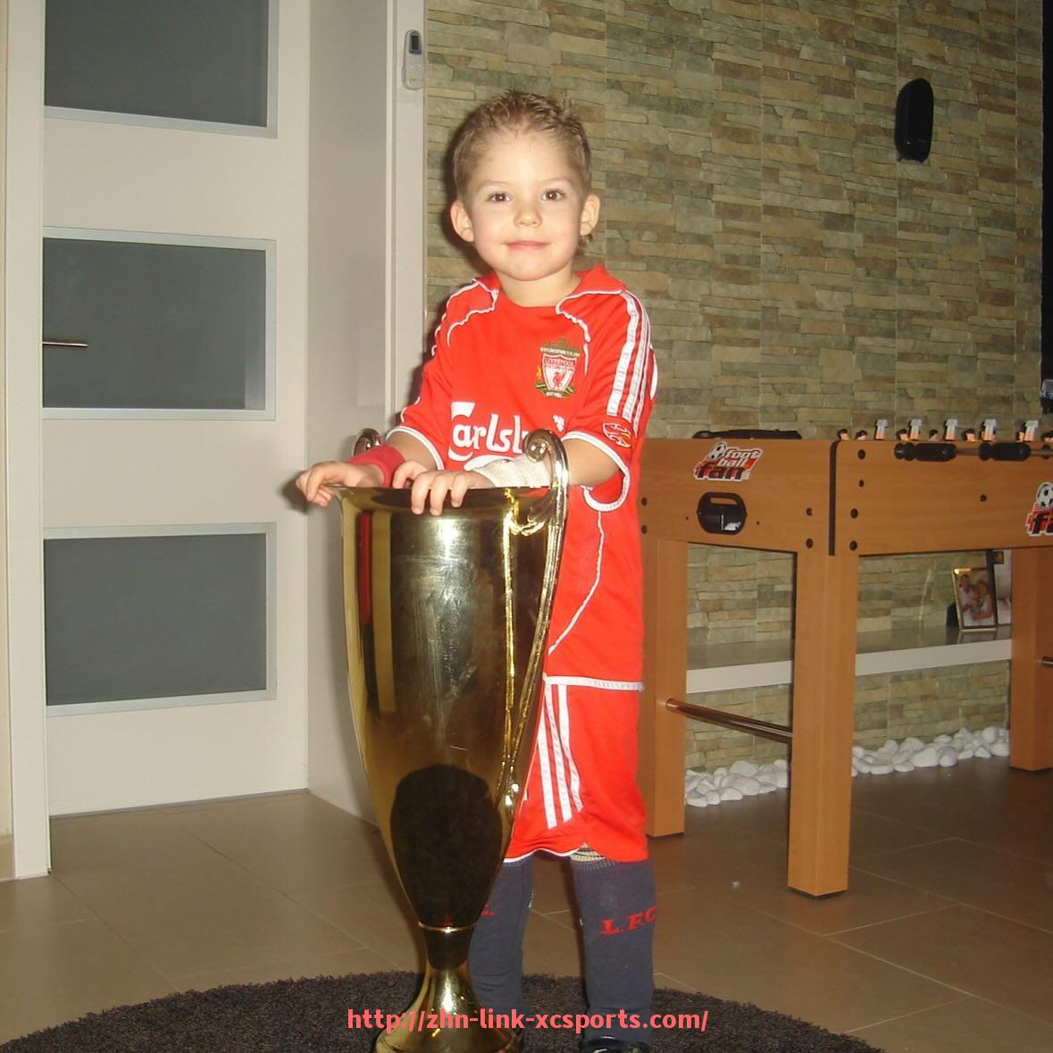 杏彩体育-世俱杯场边广告数据对比与曝光收益评估报告